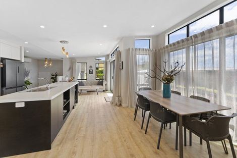 Photo of property in 7 Appletree Way, Stoke, Nelson, 7011