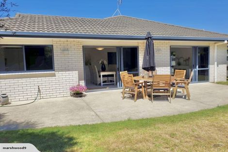 Photo of property in 9 Marshwood Place, Papamoa Beach, Papamoa, 3118