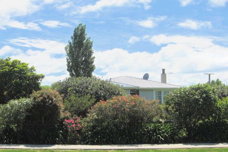 Photo of property in 13 Main Road, Tolaga Bay, 4077