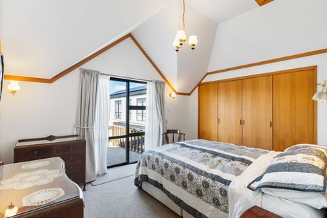 Photo of property in 1/24 Ocean View Road, Milford, Auckland, 0620