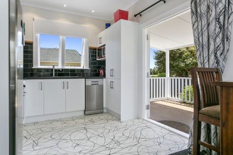 Photo of property in 165 Robinson Street, Cambridge, 3434