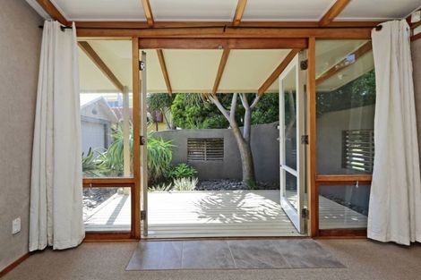 Photo of property in 7 Gillies Crescent, Waimarama, Havelock North, 4294