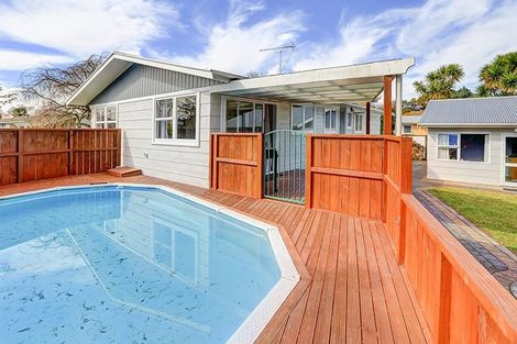 Photo of property in 13 Tanekaha Place, Pukete, Hamilton, 3200
