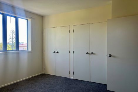 Photo of property in 10/21 Armoy Drive, East Tamaki, Auckland, 2016