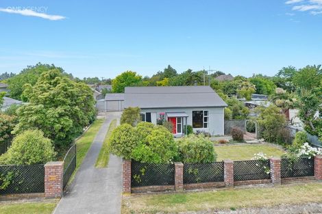 Photo of property in 12 Railway Street, Sefton, 7477