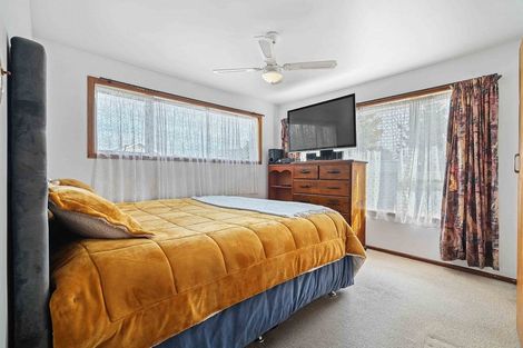 Photo of property in 41 Kathleen Crescent, Hornby, Christchurch, 8042