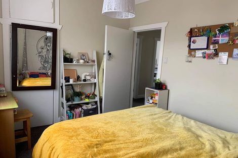 Photo of property in 180 College Street, Awapuni, Palmerston North, 4412