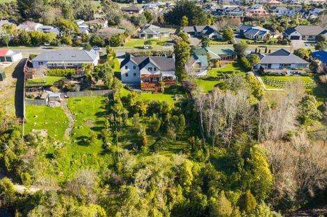 Photo of property in 20 Cashmere Drive, Fitzherbert, Palmerston North, 4410
