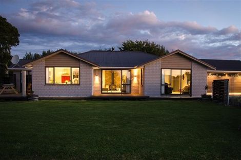 Photo of property in 22 Snodgrass Road, Westport, 7892