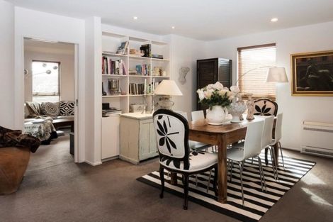 Photo of property in 22a Aikmans Road, Merivale, Christchurch, 8014