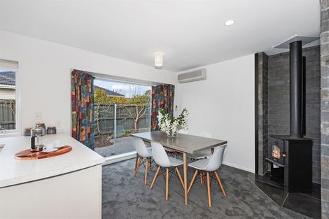 Photo of property in 60a Middlepark Road, Sockburn, Christchurch, 8042