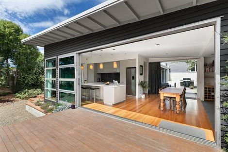 Photo of property in 10 Bridgewater Terrace, Albert Town, Wanaka, 9305