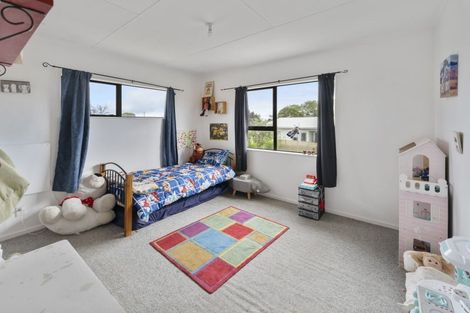 Photo of property in 2/117 Parkers Road, Tahunanui, Nelson, 7011