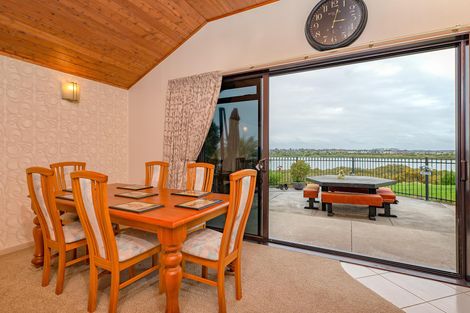 Photo of property in 73 Waimahia Avenue, Weymouth, Auckland, 2103