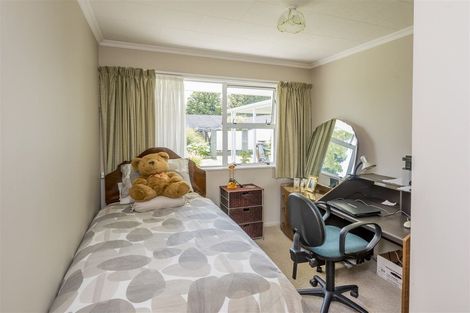 Photo of property in 12b Stuart Street, Levin, 5510