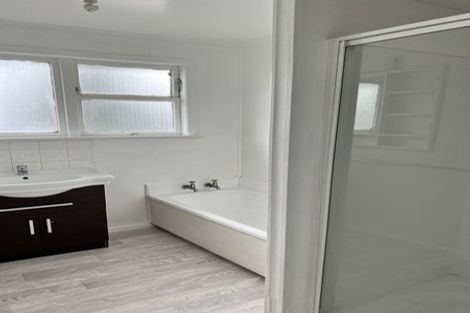 Photo of property in 94 Ti Rakau Drive, Pakuranga, Auckland, 2010