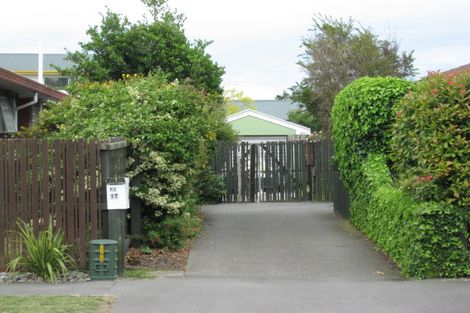 Photo of property in 1/17 Taranui Place, Bromley, Christchurch, 8062