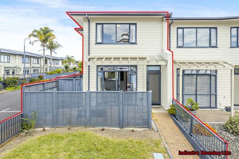 Photo of property in 40/2 Armoy Drive, East Tamaki, Auckland, 2016