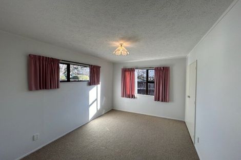 Photo of property in 64 Hunter Crescent, Wanaka, 9305