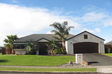 Photo of property in 4 Drumfearn Place, Rototuna, Hamilton, 3210
