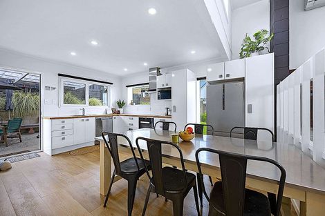 Photo of property in 3/175 Birkenhead Avenue, Birkenhead, Auckland, 0626