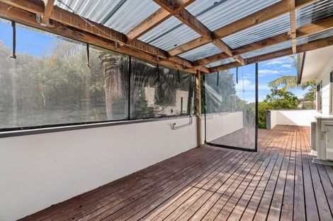 Photo of property in 41 D'oyly Drive, Stanmore Bay, Whangaparaoa, 0932