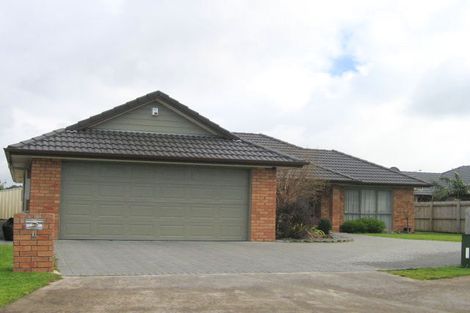 Photo of property in 11 Brosna Place, East Tamaki, Auckland, 2016