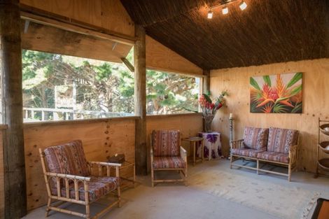 Photo of property in 20 Derham Road, Te Horo, Otaki, 5581