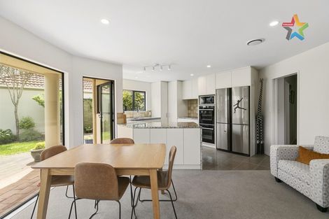 Photo of property in 1/139 Knights Road, Hutt Central, Lower Hutt, 5010