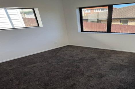 Photo of property in 33c Hillcrest Road, Papatoetoe, Auckland, 2025