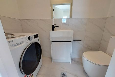 Photo of property in 21 Toanga Place, Mount Wellington, Auckland, 1062