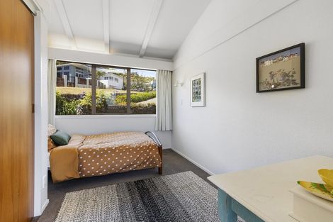 Photo of property in 9 Tregear Place, Camborne, Porirua, 5026