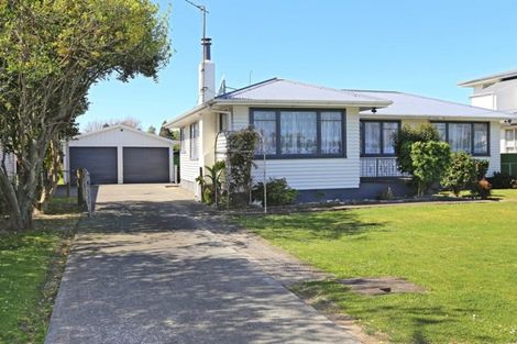 Photo of property in 112 Warwick Road, Mayfair, Hastings, 4122