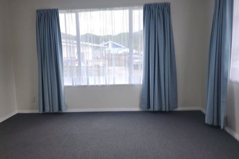 Photo of property in 317 Wellington Road, Wainuiomata, Lower Hutt, 5014