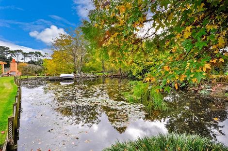 Photo of property in 104 Station Road, Kumeu, 0891