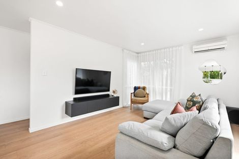 Photo of property in 5 Homestead Place, Glenview, Hamilton, 3206