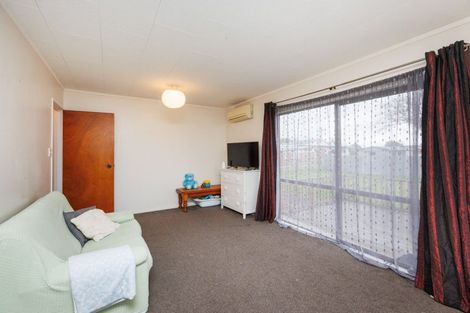 Photo of property in 45 Avenue Road, Foxton, 4814