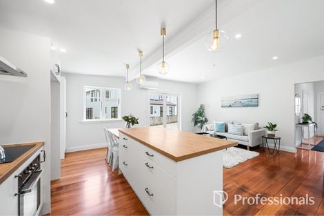 Photo of property in 1-2/6a Pohutukawa Street, Woburn, Lower Hutt, 5010