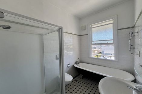 Photo of property in 25 Austin Street, Mount Victoria, Wellington, 6011