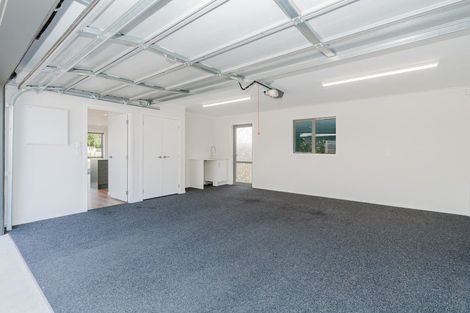 Photo of property in 1/18 Pickering Crescent, Chedworth, Hamilton, 3210