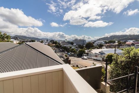 Photo of property in 30b Wright Street, Mount Cook, Wellington, 6021