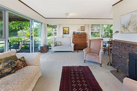 Photo of property in 33 Trig Road, Whitford, Howick, 2571