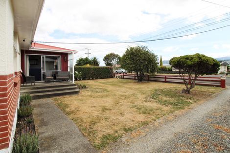Photo of property in 25 Taverner Street, Carterton, 5713