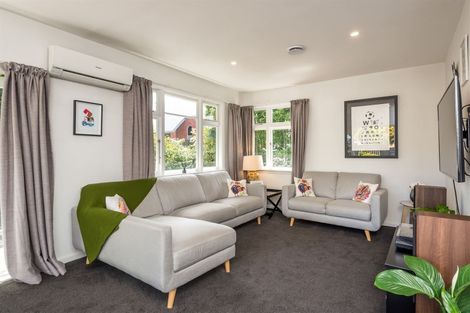 Photo of property in 98 Hamilton Avenue, Ilam, Christchurch, 8041