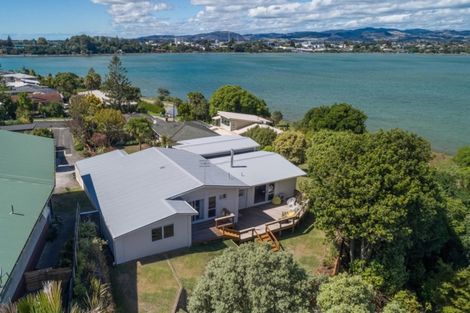 Photo of property in 73 Goods Road, Otumoetai, Tauranga, 3110