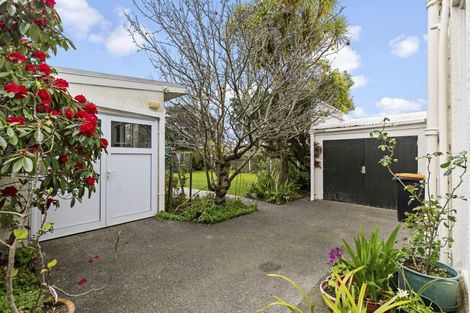 Photo of property in 212 Victoria Avenue, Hokowhitu, Palmerston North, 4410