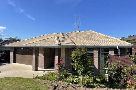 Photo of property in 71 Fairfax Crescent, Pyes Pa, Tauranga, 3112