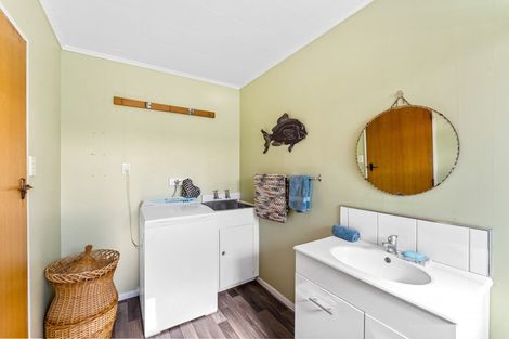 Photo of property in 13a Bentinck Street, Wallaceville, Upper Hutt, 5018