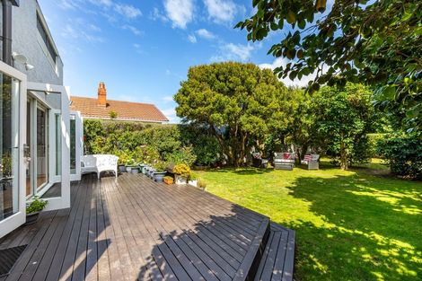 Photo of property in 20 Tuatoru Street, Eastbourne, Lower Hutt, 5013