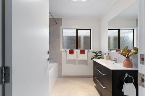 Photo of property in 64 Vogel Street, Roslyn, Palmerston North, 4414